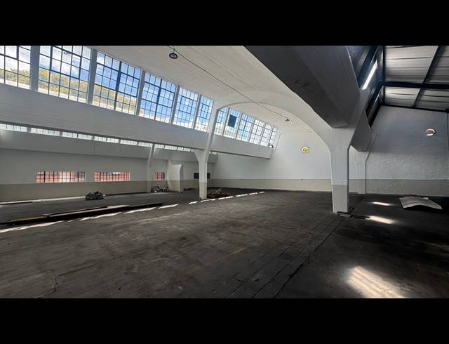 3,500M² WAREHOUSE TO LET IN PRETORIA INDUSTRIAL